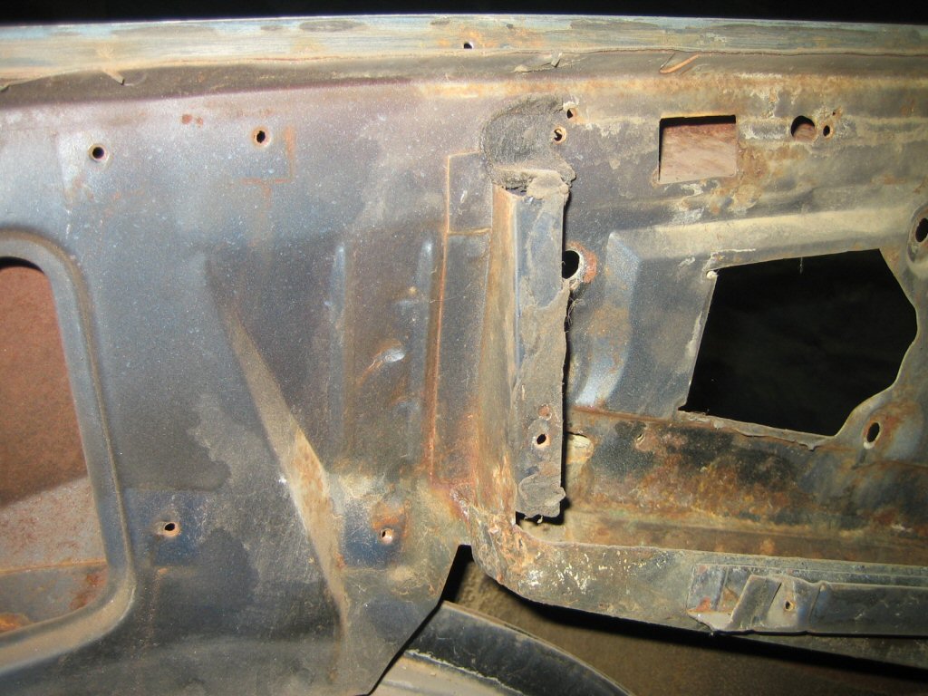 Replacing Original Fastback Quarter Vents 